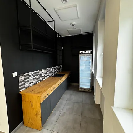 Crystal Place Apartment